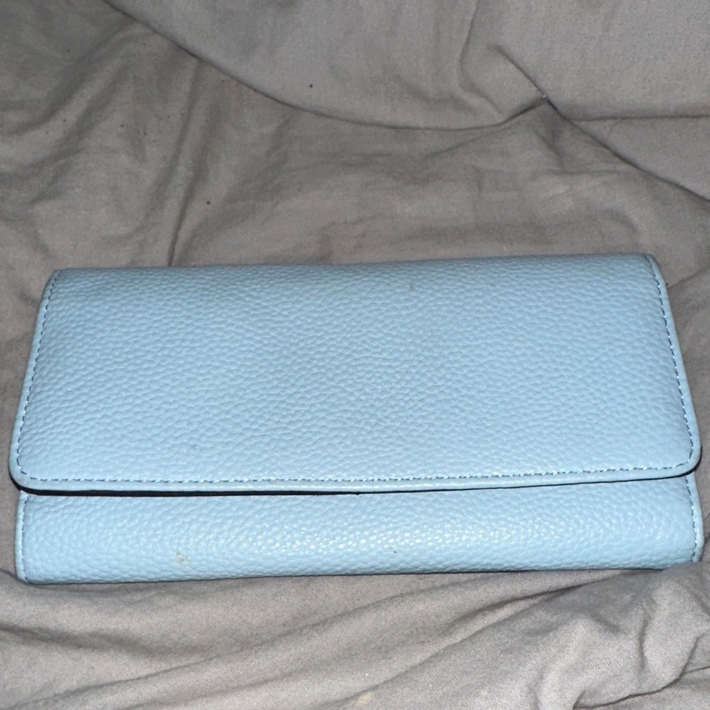 Amazon Light Blue Women's Wallet holds lots of items new without tags